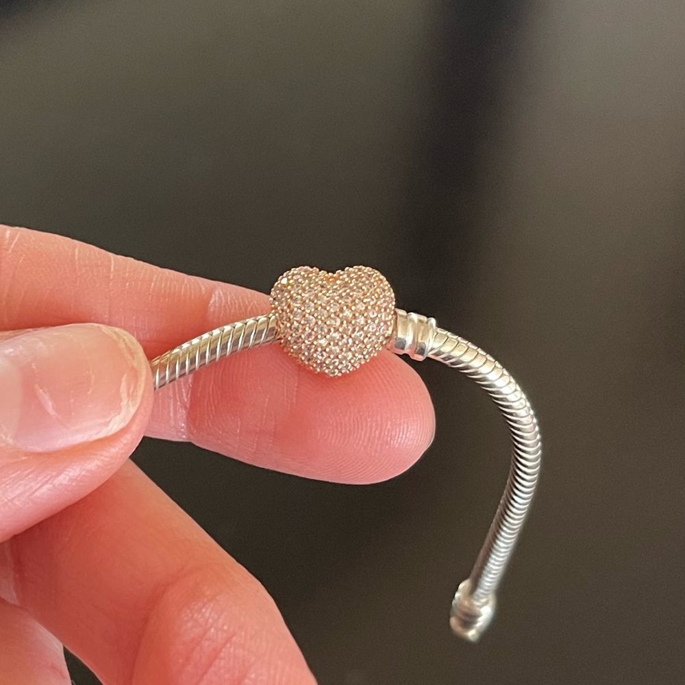 Rose Gold Pandora Pavé Heart Clip Charm - Picture 9 of 9